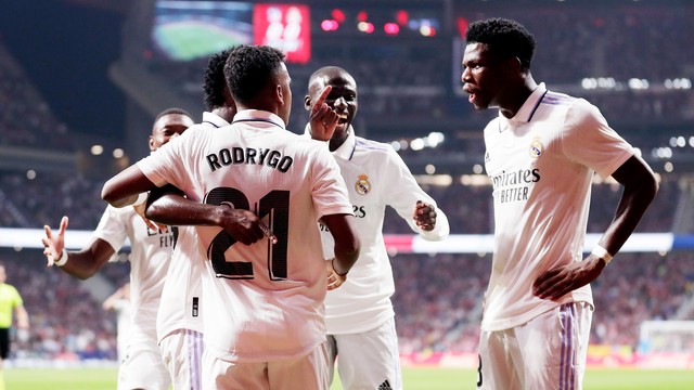 Rodrygo, Vinicius, Tchouaméni, Mendy e Alaba vibram com primeiro gol do Real