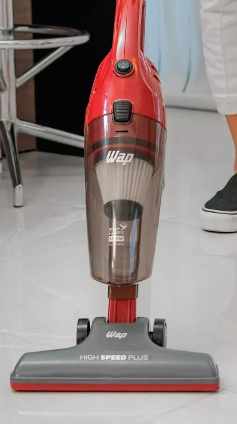 Top 6 aspiradores de pó verticais que limpam até os cantinhos difíceis