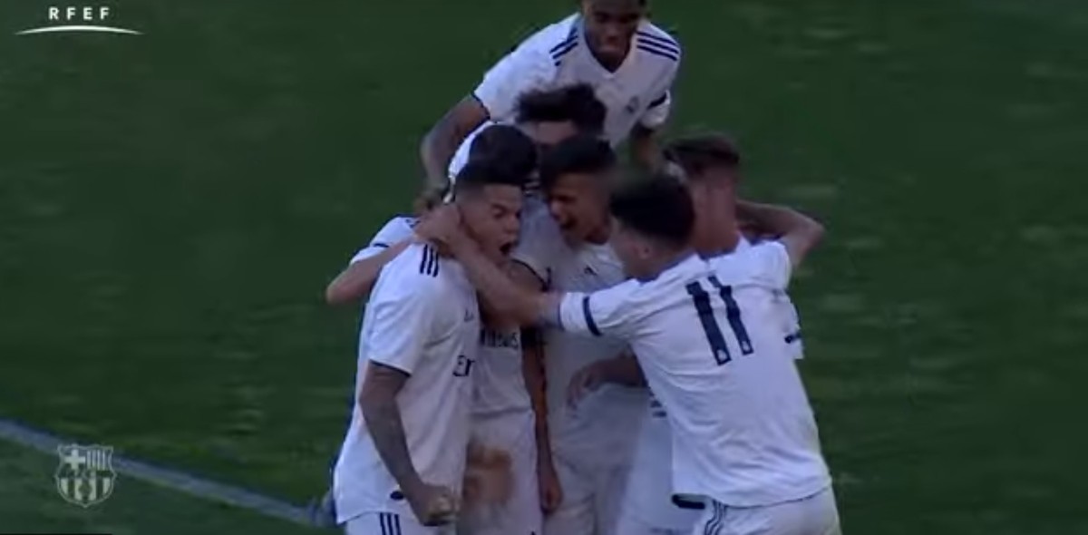 Olha O Que Ele Fez Rodrigo Mete Golaco Pelo Juvenil Do Real Madrid Contra O Barcelona Brasil Mundial Fc Ge