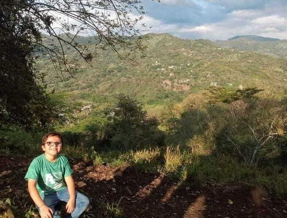 Francisco cresceu perto da Cordilheira dos Andes que, segundo ele, inspira seu ativismo — Foto: Ana Maria Manzanares/Via BBC