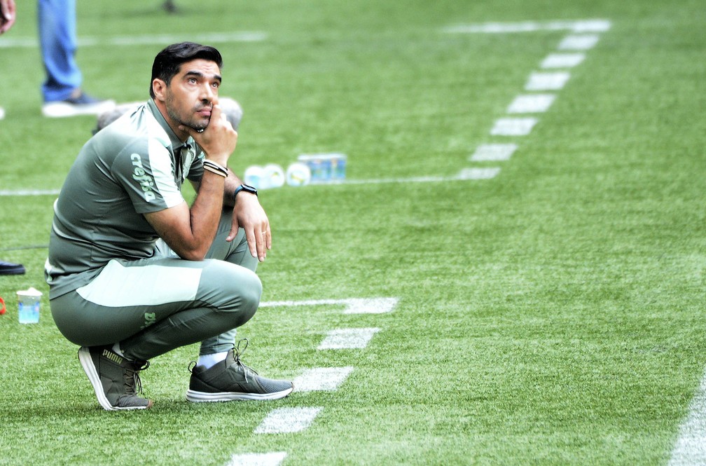 Abel será julgado nesta quarta-feira e pode desfalcar o Palmeiras em até seis jogos