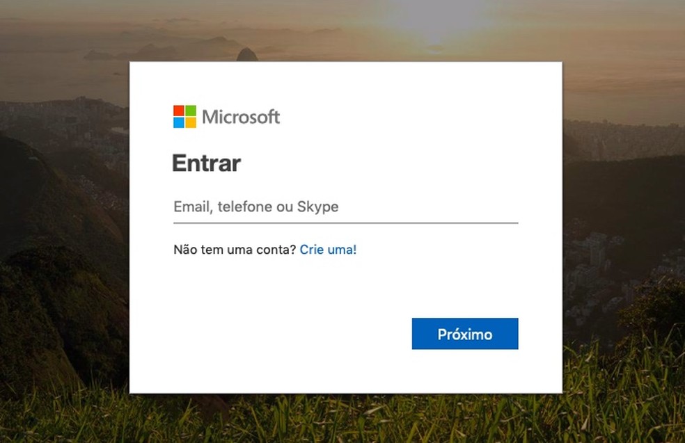 Em computadores Windows, é fundamental desvincular a conta da Microsoft antes de uma revenda — Foto: Reprodução/Helito Bijora