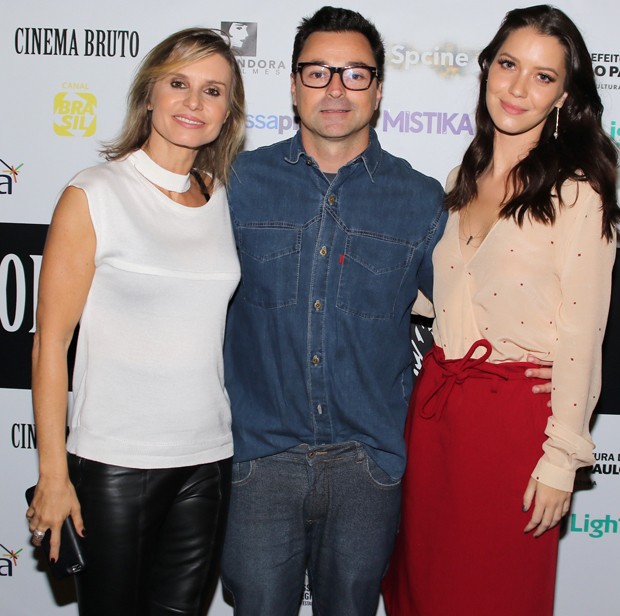Paula Burlamaqui, Emílio Orciollo Neto e Nathalia Dill (Foto: Thiago Duran/AgNews)