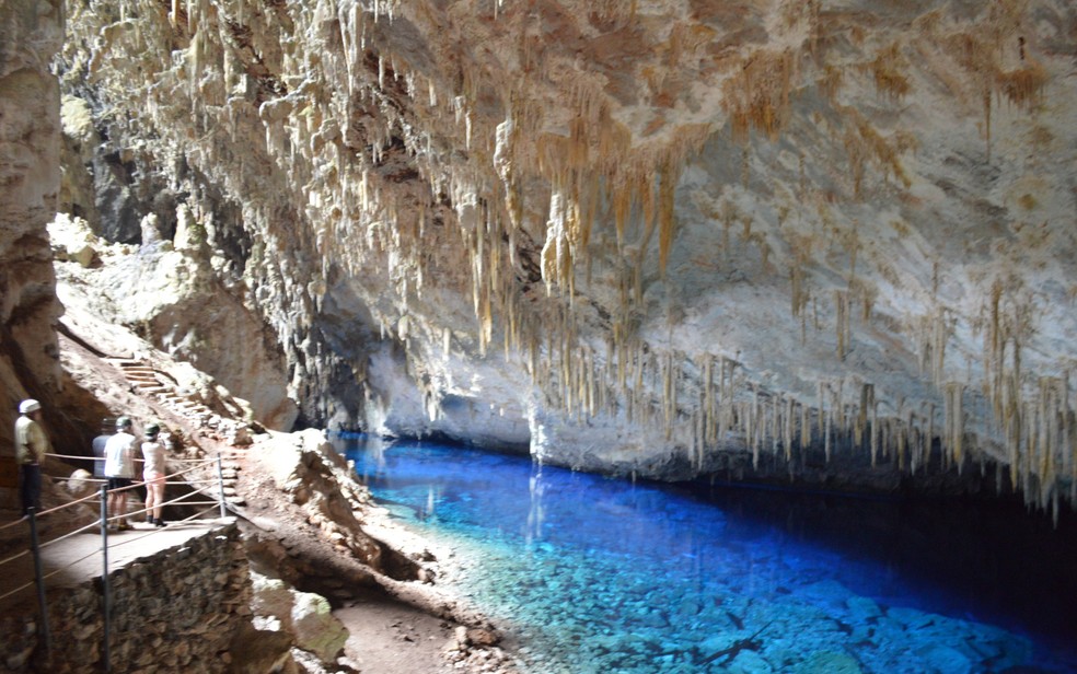 Gruta do Lago Azul é um dos principais atrativos turísticos de Bonito — Foto: Anderson Viegas/G1 MS