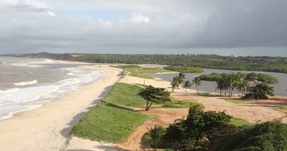 Litoral da Paraíba tem quatro praias impróprias para banho; maré chega a 2,1m — Foto: Gabriel Costa/G1