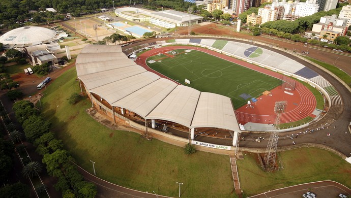 Estádio Willie Davids, de Marigá (Foto: Site da Prefeitura de Maringá/Divulgação)