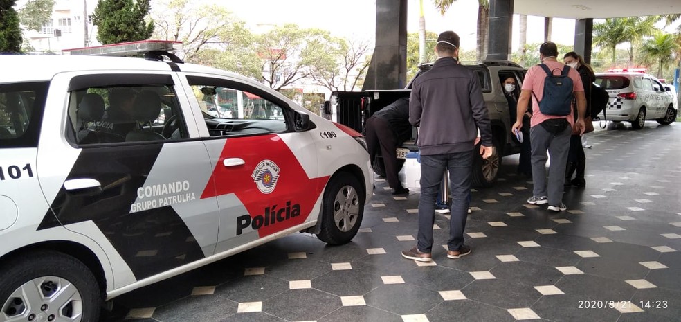 Coração, pâncreas, fígado, rins e córneas captados nesta sexta-feira (21), em Presidente Prudente, foram encaminhados a diferentes hospitais do Estado de São Paulo para transplantes — Foto: Polícia Militar