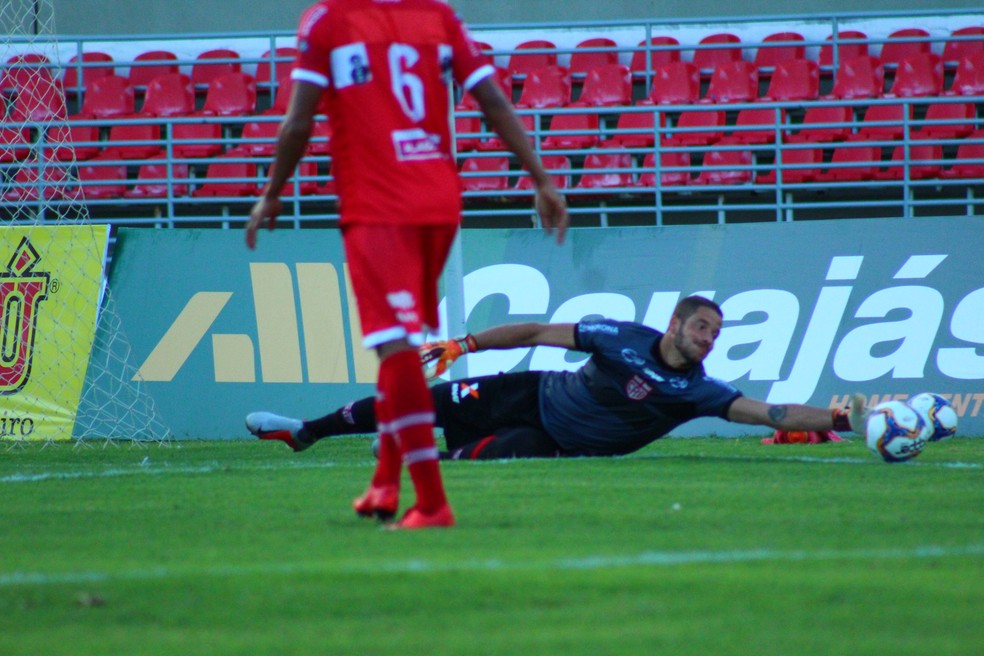 Edson Mardden, goleiro do CRB — Foto: Divulgação/Ascom CRB