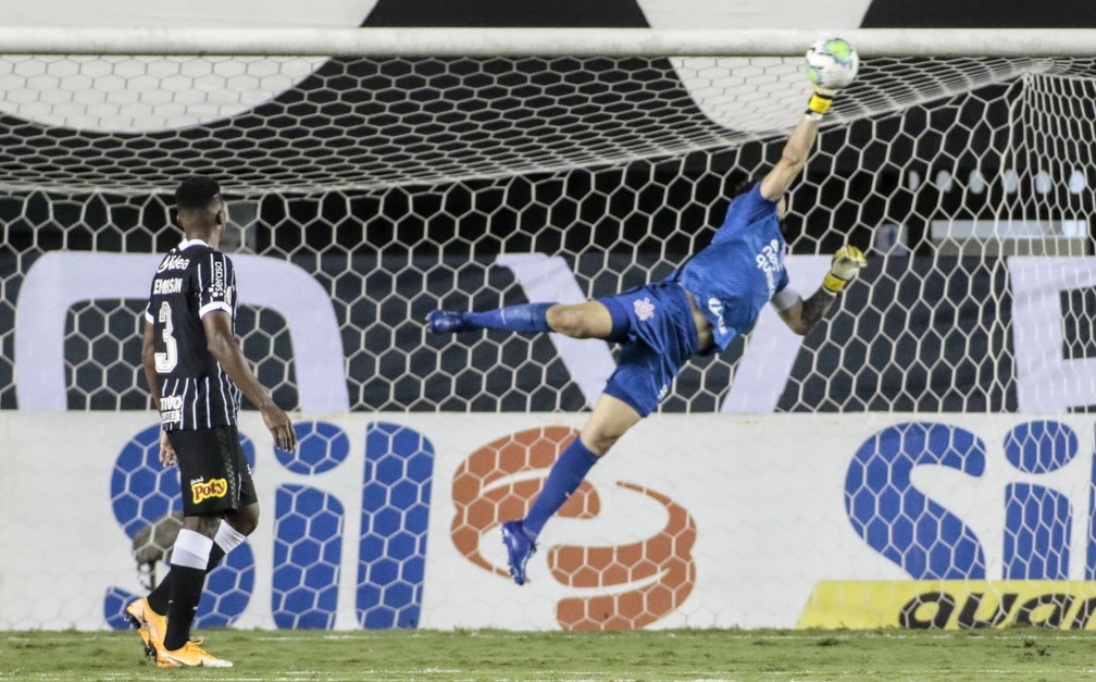 [ANÁLISE] Corinthians apaga junto de refletores, vive nova decepção e precisa ser reformulado