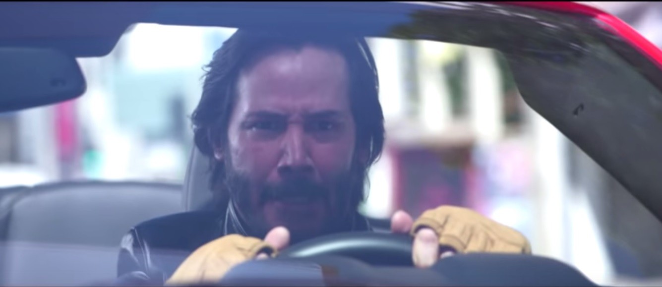 Keanu Reeves faz paródia de “Velocidade Máxima” na televisão (Foto: reprodução)