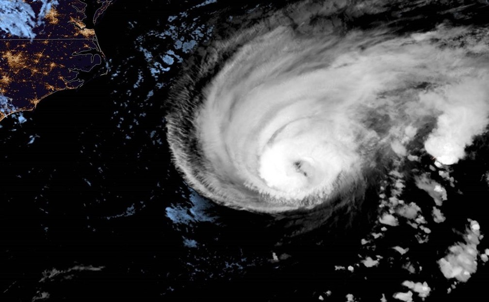 Furacão Humberto no dia 18 de setembro. — Foto: NOAA