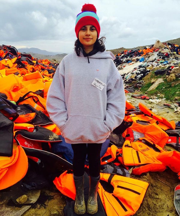 Gabriela Shapazian, de 16 anos, se dedica à crise dos refugiados na Europa (Foto: Arquivo pessoal)