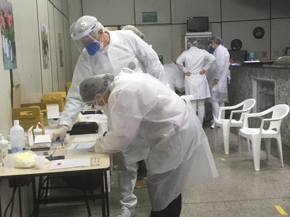 Entre servidores e prestadores de serviço, prefeitura aplicou quase 4 mil testes; processo segue na próxima semana — Foto: Prefeitura de Bauru/Divulgação