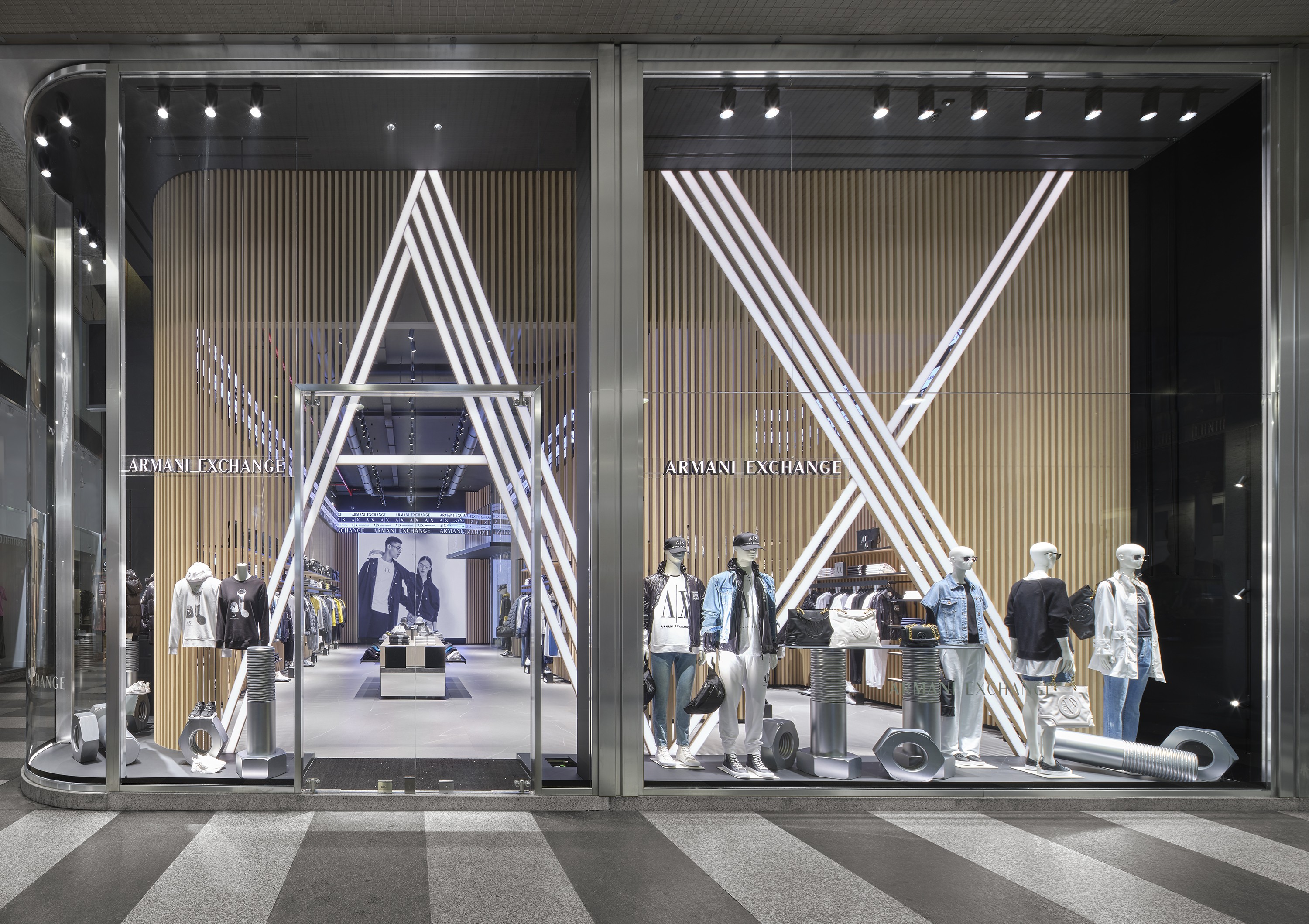 AX Armani Exchange abre sua primeira loja em Milão (Foto: cortesia Armani Exchange)
