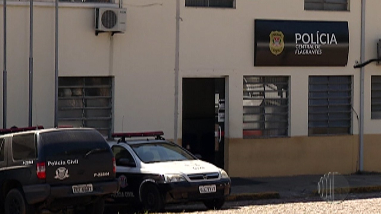 Jovem de 18 anos é preso por suspeita de matar rapaz com golpes de capacete em Mogi