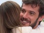 Recém-casado, Jayme Matarazzo é surpreendido pela amada no 'Estrelas': 'Vocês me enganaram'