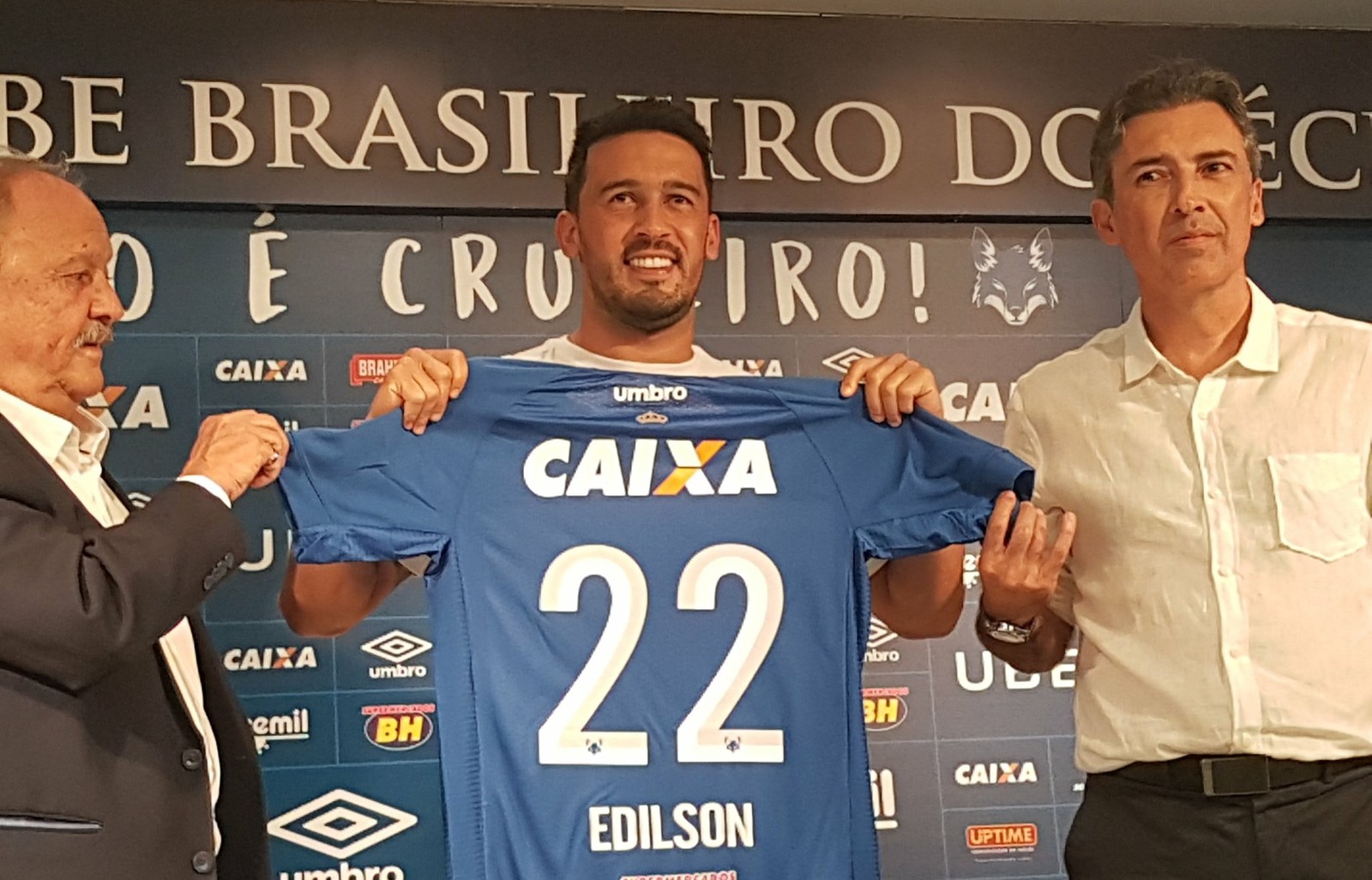 Ida frustrada à Europa, reflexão de vida e trinca de respeito: a evolução de Edilson