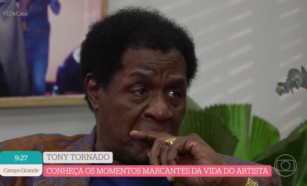 Tony Tornado se emociona ao lembrar da juventude no Rio de Janeiro — Foto: Globo