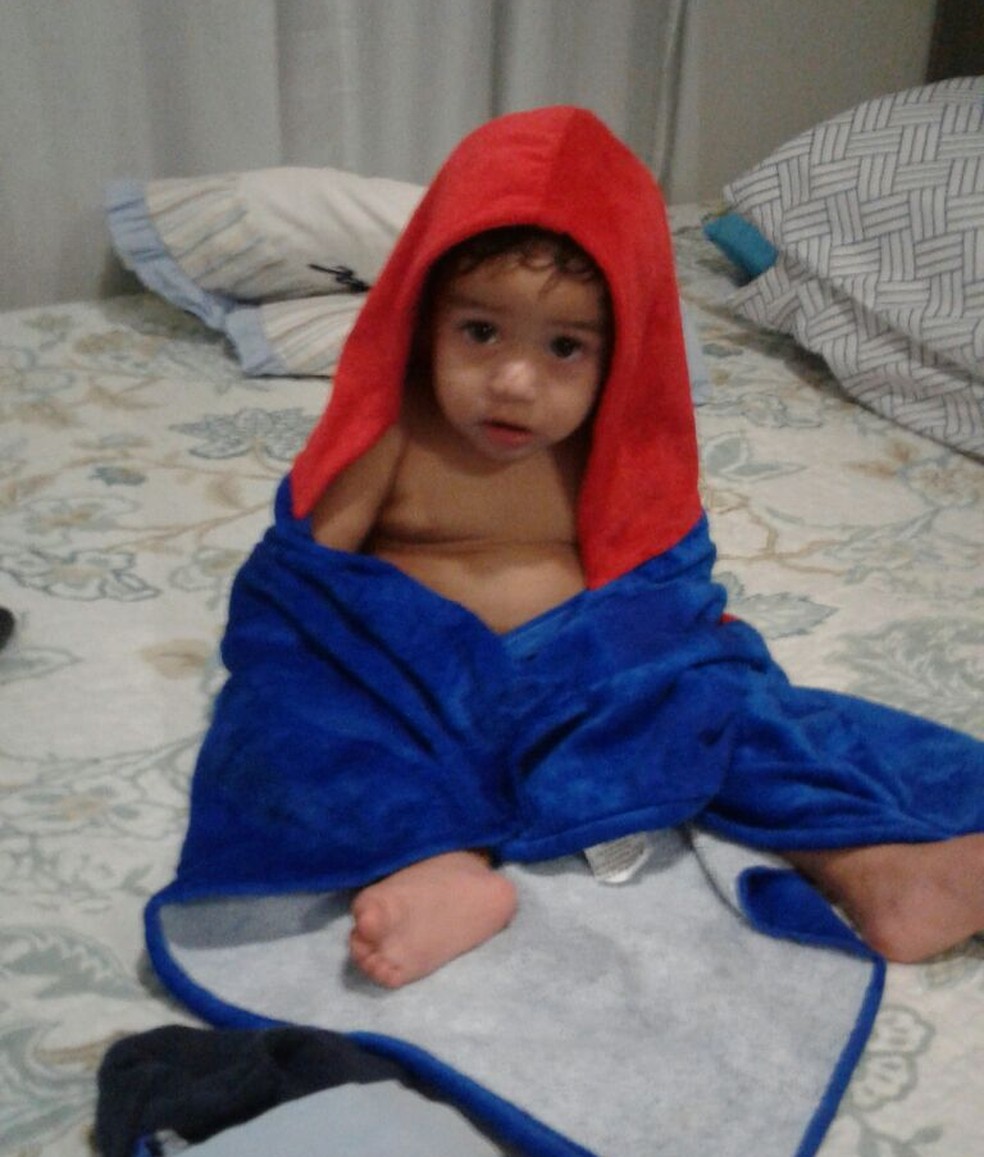 Keila conta que bebÃª nasceu perfeitamente normal e Ã© um milagre (Foto: Keila Velasquez/Arquivo Pessoal)
