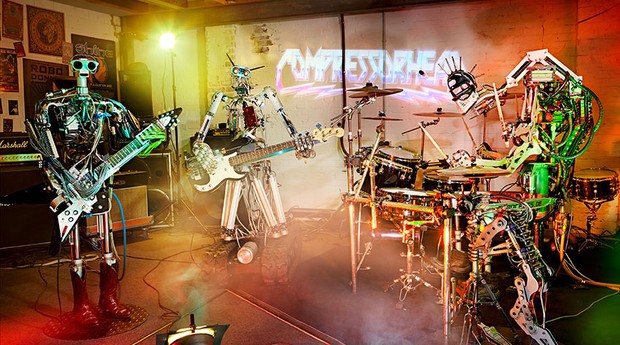 A banda de rock Compressorhead é formada apenas por robôs (Foto: Divulgação)