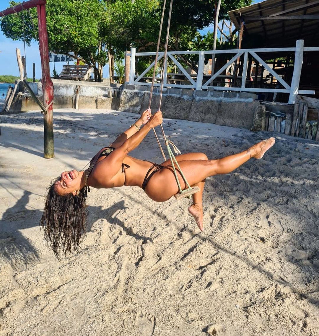 Viviane Araújo (Foto: Reprodução Instagram)