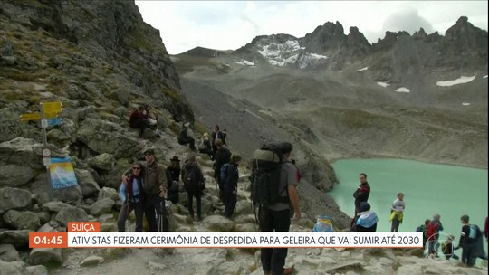 Suíços fazem funeral em montanha para geleira que derreteu