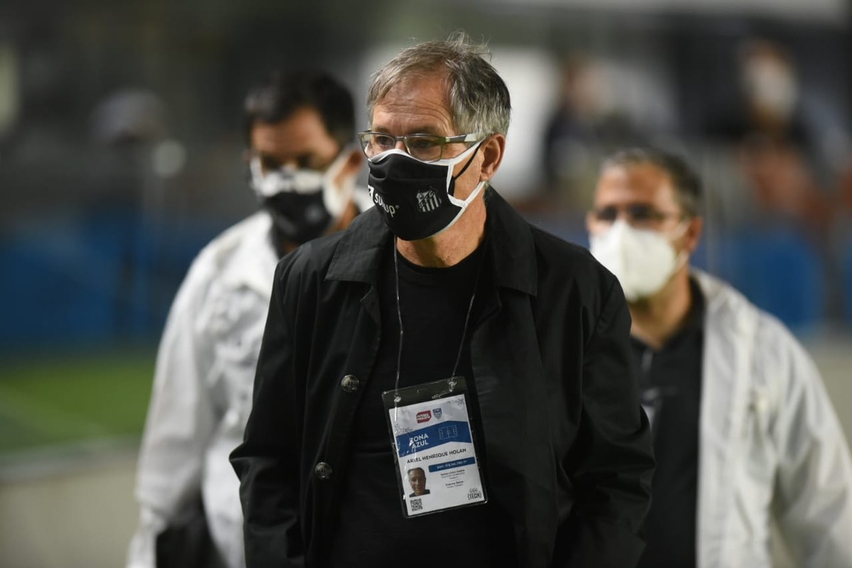 Holan pede paciência com garotos do Santos, vira chave ...