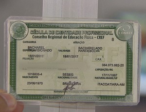 EDUCAÇÃO FÍSICA by CREF4/SP - Conselho Regional de Educação Física