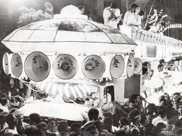 Carnaval em Salvador (anos 70) 🎉 - Coisas da Antiga