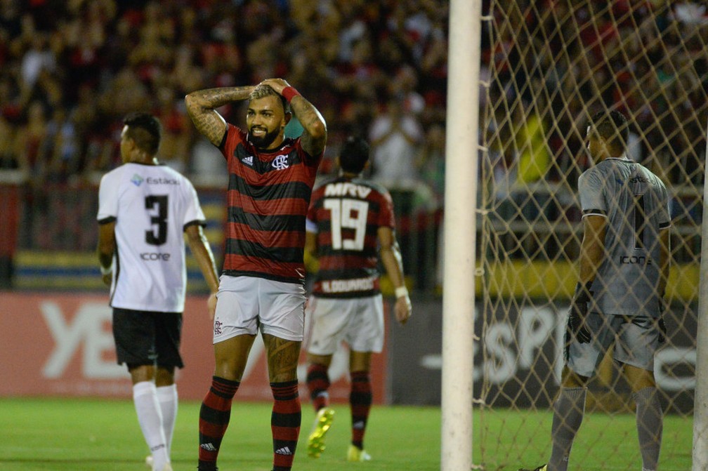 Gabigol n�o teve nenhuma chance de gol em sua estreia pelo Flamengo � Foto: Alexandre Vidal / Flamengo