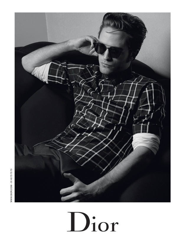 Robert Pattinson na nova campanha da Dior Homme (Foto: Divulgação/Karl Lagerfeld)