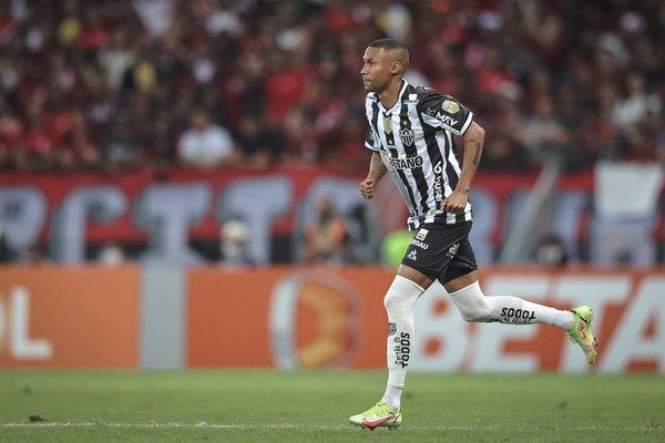 O veloz Ademir, depois de marcar nos dois jogos contra o Flamengo, espera marcar mais um hoje na partida contra o Fortaleza (Foto: Pedro Souza / Atlético)