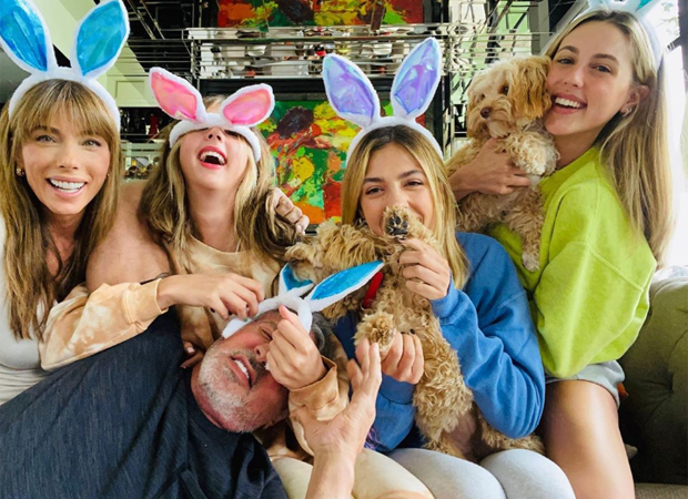 Sylvester Stallone com a mulher e as filhas (Foto: Reprodução Instagram)