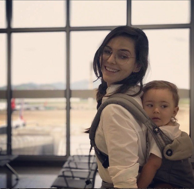 Tainá Muller e o filho Martin (Foto: Instagram)