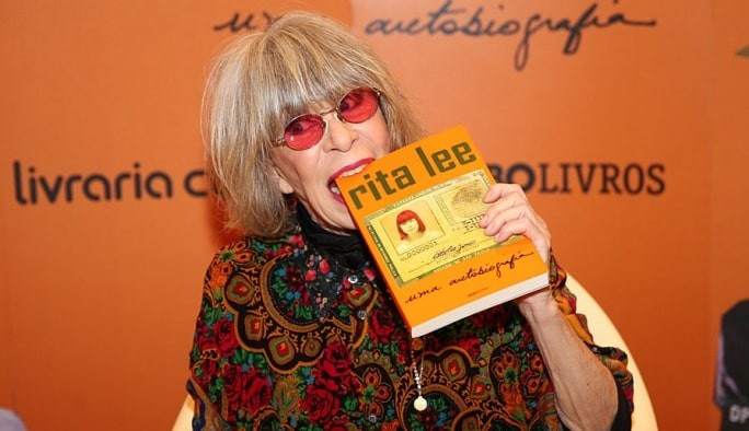 Rita Lee durante o lançamento de Rita Lee: Uma Autobiografia (Foto: Manuela Scarpa)