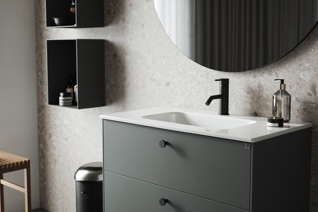 Décor do dia: banheiro contemporâneo cinza esverdeado (Foto: Divulgação)