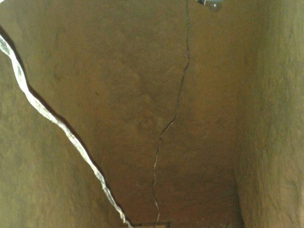Túnel com mais de 40 metros foi encontrado na Penitenciária Agrícola (Foto: Divulgação/Sejuc)