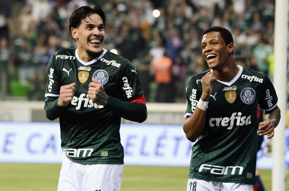 Palmeiras recusou propostas por Danilo e Gómez para não atrapalhar Abel no Brasileirão