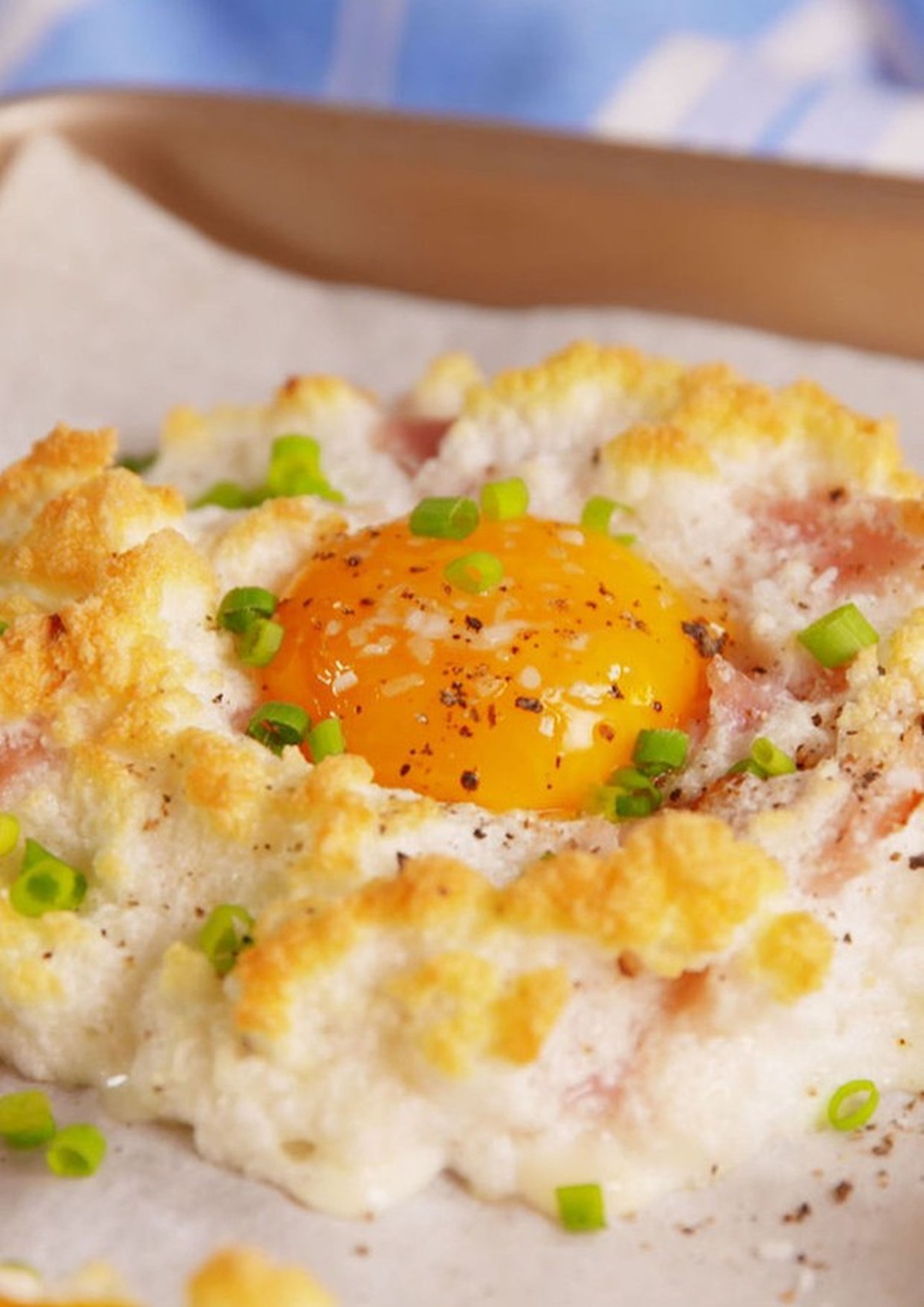 Surpreenda seus convidados com uma receita de ovos em nuvem