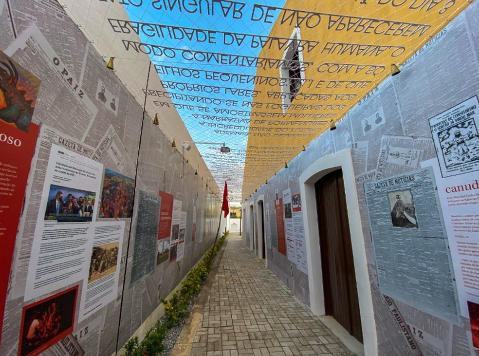 No despacho, o juiz eleitoral Rogaciano Bezerra Leite Neto determinou que o responsável pela exposição "retire, no prazo de 2 (dois) dias, os cartazes. — Foto: Osvaldo Costa e Danilo Patrício/Divulgação