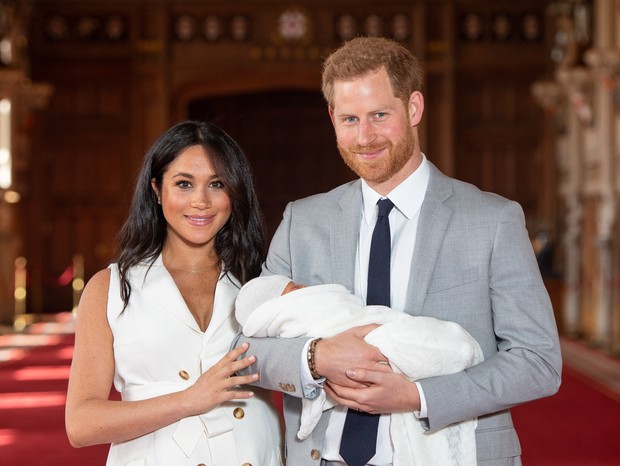 Meghan Markle, príncipe Harry e o pequeno Archie (Foto: Getty Images)