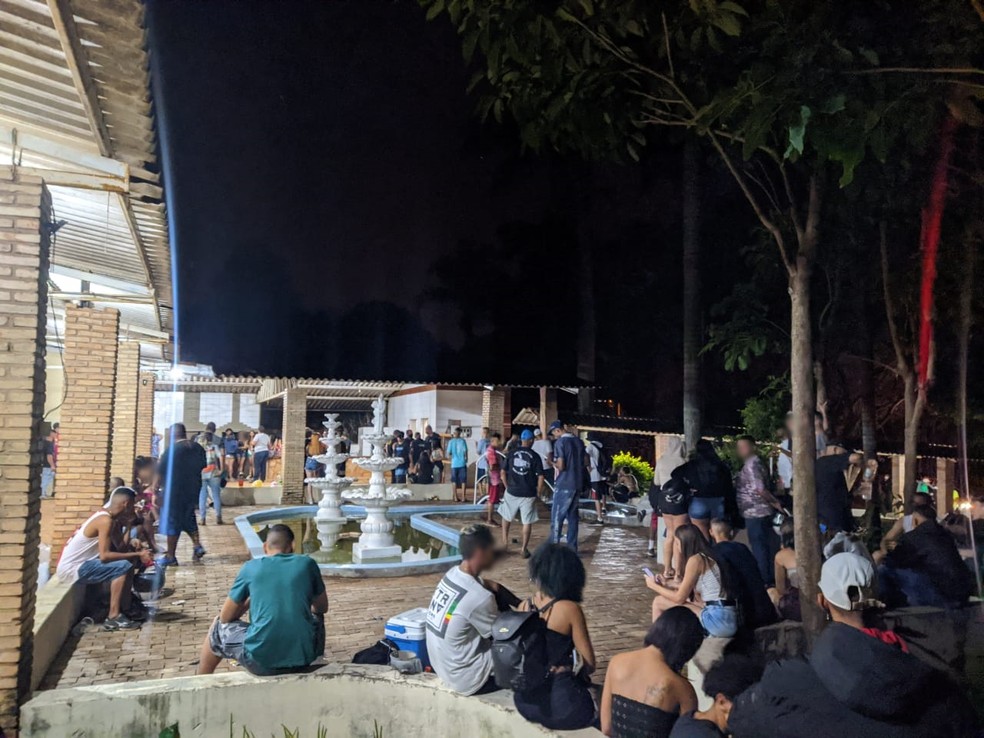 Operação flagra festas clandestinas em chácaras no fim de semana em Rio Preto — Foto: Arquivo Pessoal