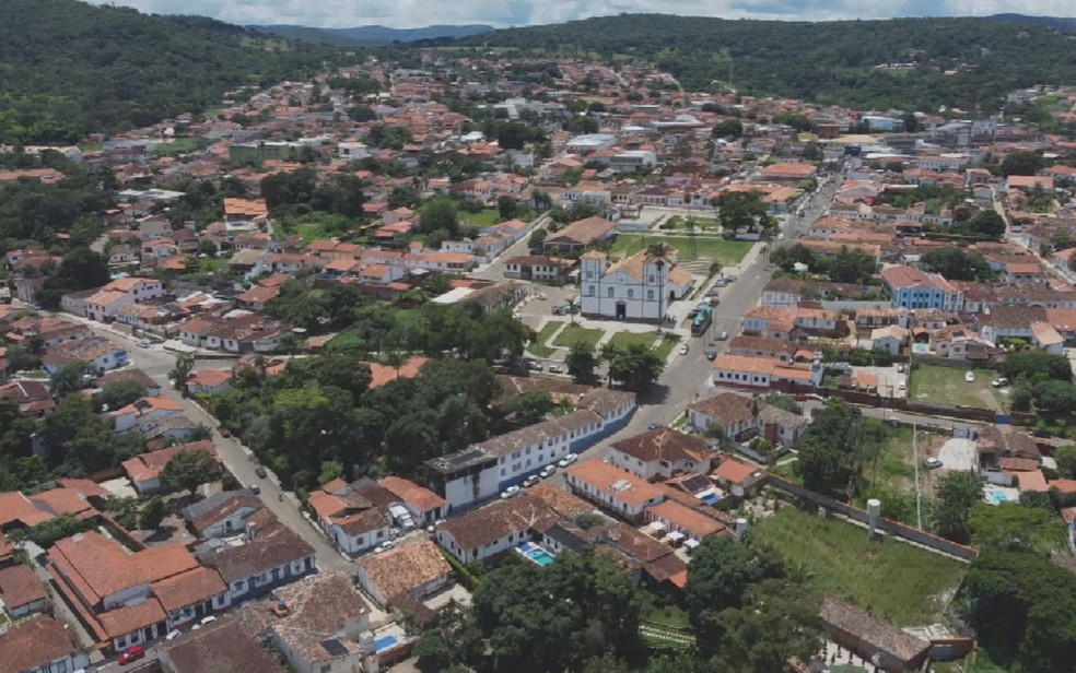Vista aérea da cidade de Pirenópolis — Foto: Reprodução/TV Anhanguera