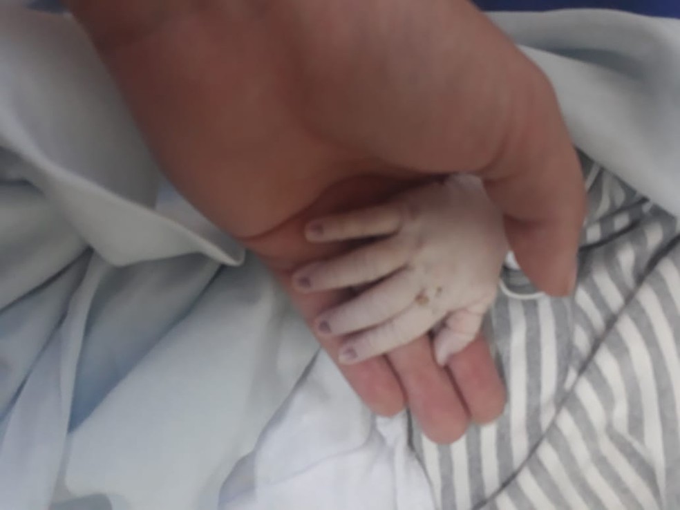 Bebê morreu logo após o parto em hospital de Assis — Foto: Arquivo pessoal 