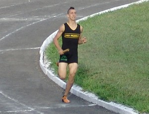 Otávio também compete no revezamente 4x100m (Foto: Otávio Alves de Souza / Arquivo Pessoal)
