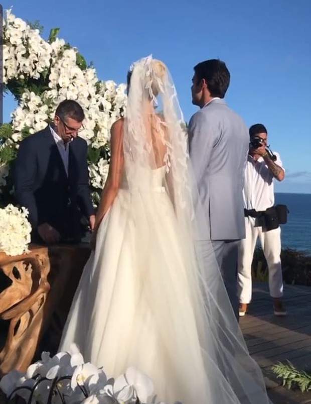 Carol Dias e Kaká se casam na Bahia (Foto: Reprodução/Instagram)
