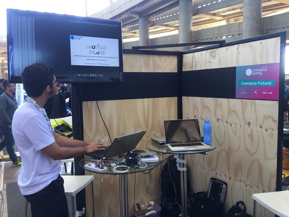 Wanghley Soares, de 17 anos, em stand da Campus Party — Foto: Arquivo pessoal