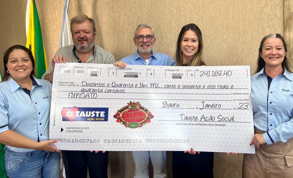 Tauste Supermercados realiza entrega para as 5 instituições beneficiadas pelo Panetone Solidário 2022