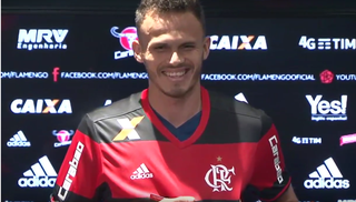 Renê diz que realiza sonho no Fla e alfineta Sport: Vim para ser hepta