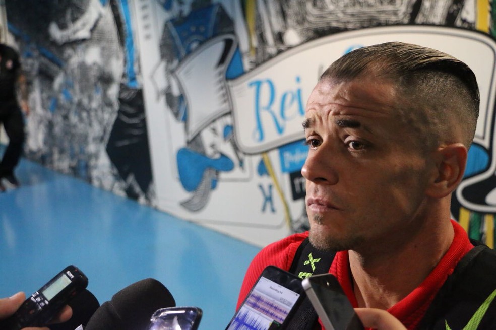 D'Alessandro quer nova postura no Beira-Rio (Foto: Diego Guichard / GloboEsporte.com)